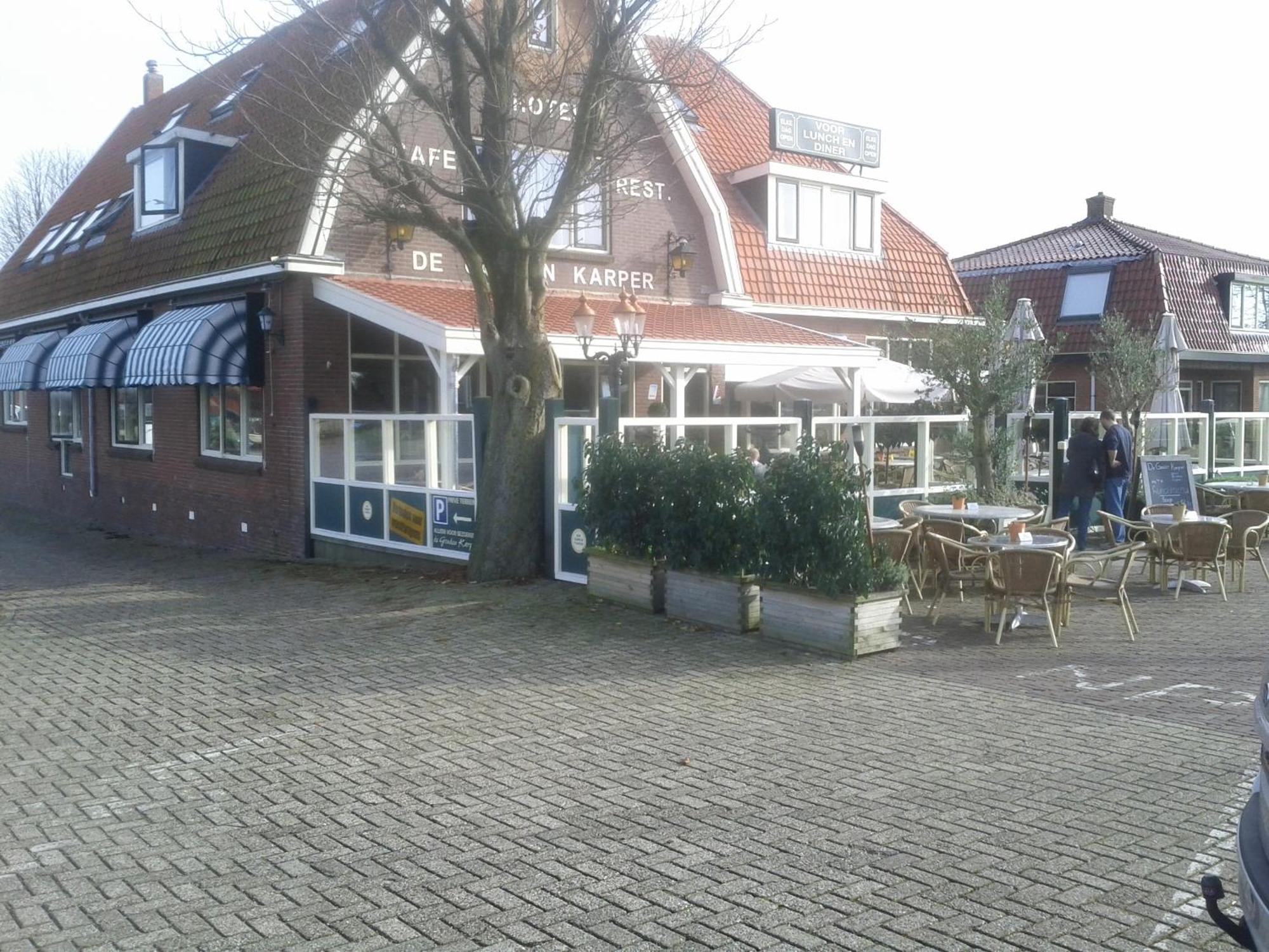 De Gouden Karper Hotel